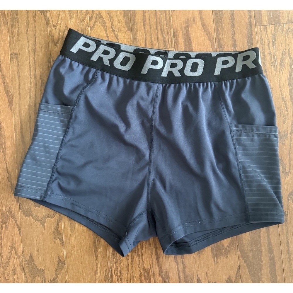 PRO Shorts Womens XL Gray Black Activewear Workout Side Pockets 3" Inseam